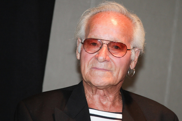 themetidy-paira-framework-disco-responsive-html-template-performer-3