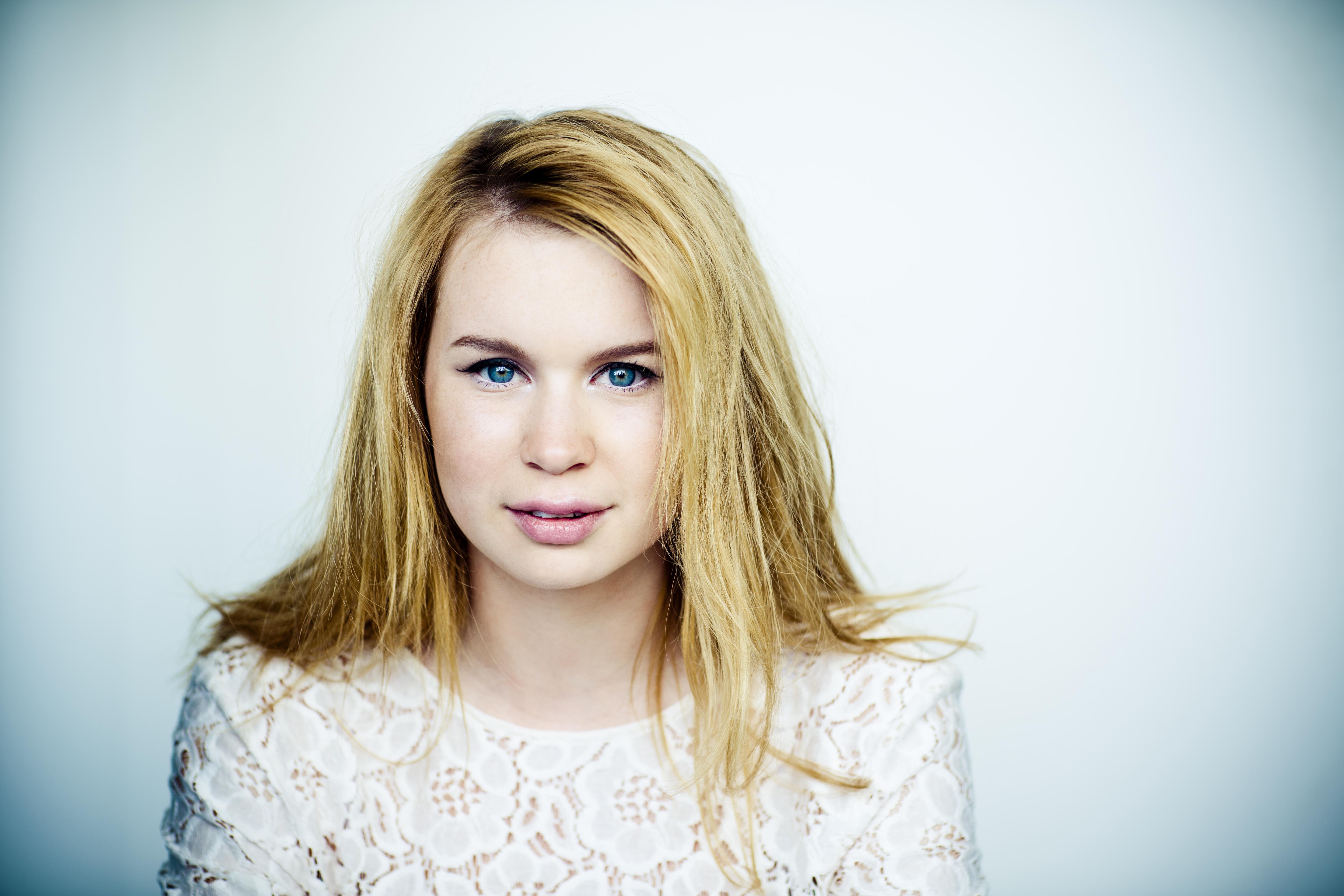 themetidy-paira-framework-disco-responsive-html-template-performer-3