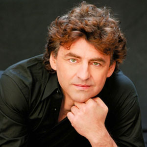 themetidy-paira-framework-disco-responsive-html-template-performer-3