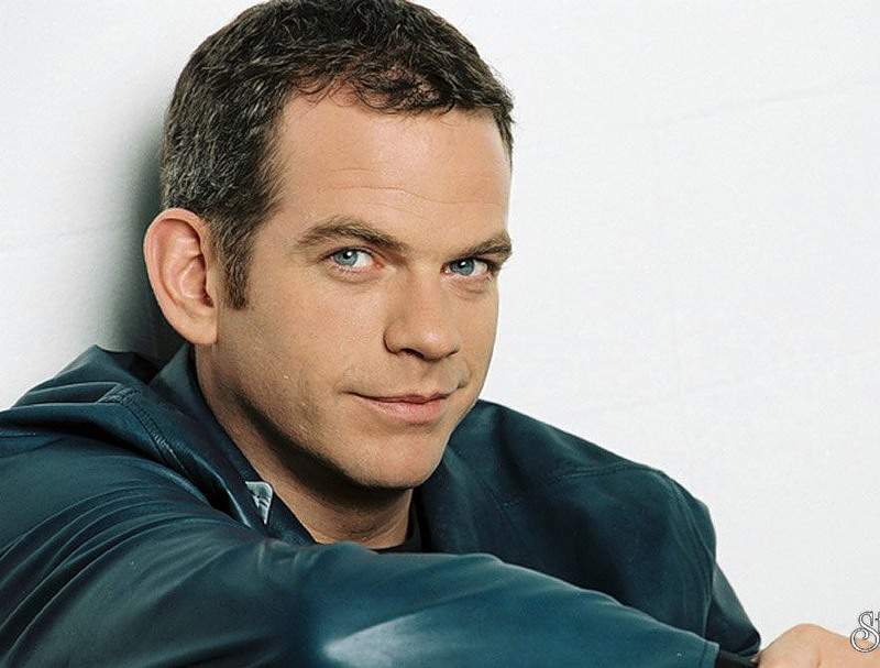 themetidy-paira-framework-disco-responsive-html-template-performer-3