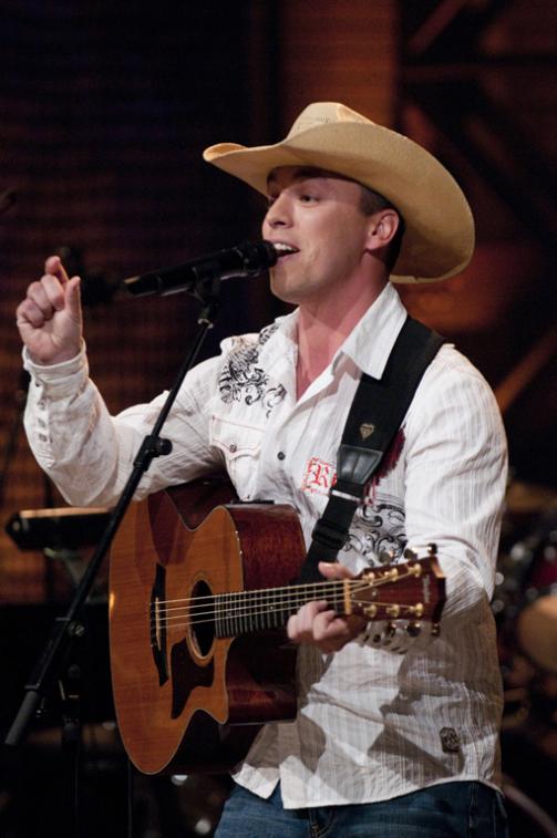 themetidy-paira-framework-disco-responsive-html-template-performer-3