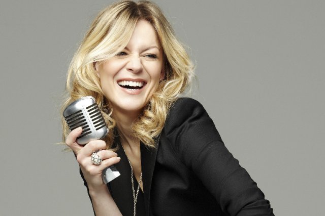 themetidy-paira-framework-disco-responsive-html-template-performer-3